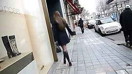 Hintern zuerst für f ...