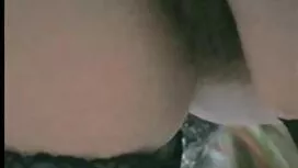 Rose saß auf männer  ...